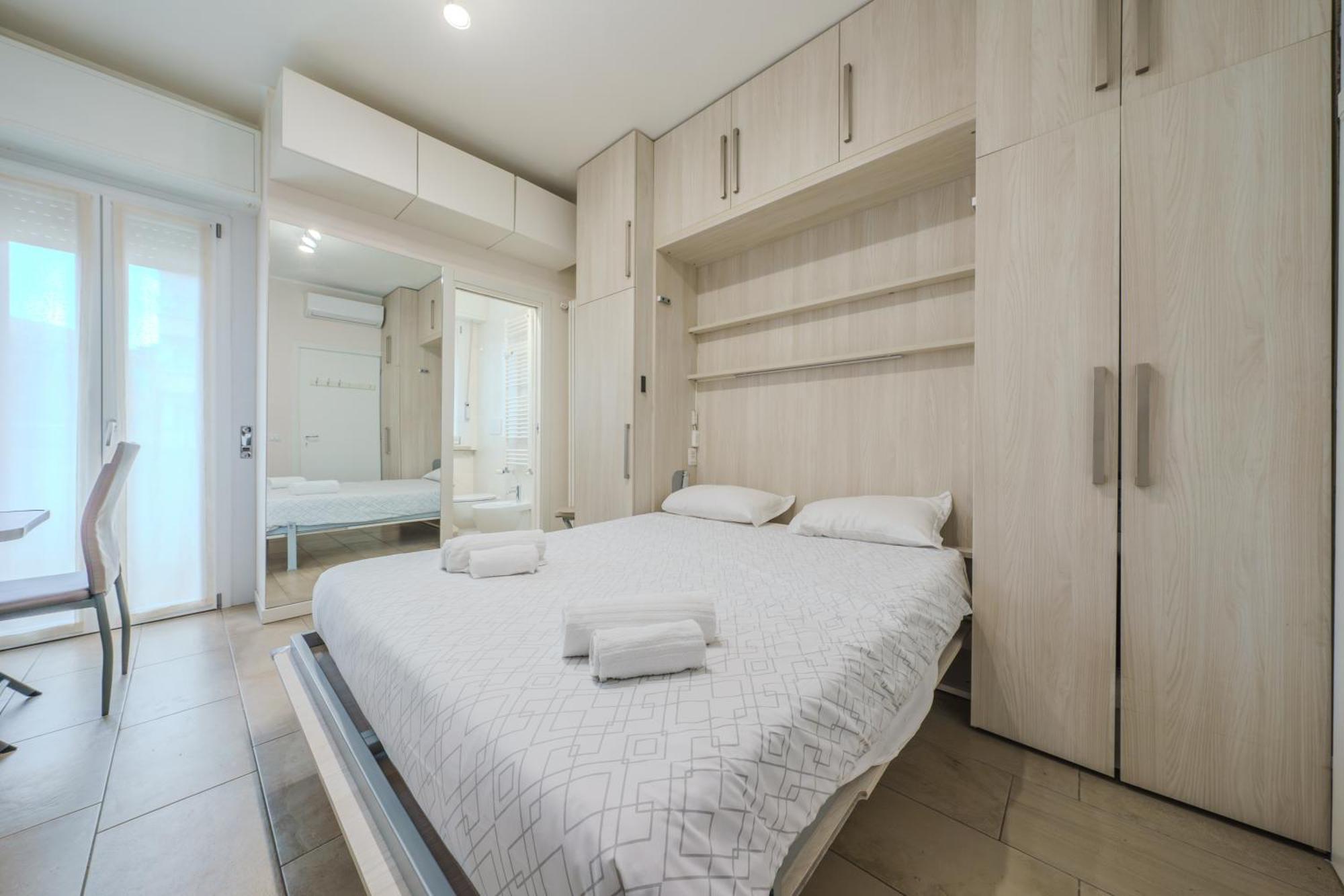 Cristel Apartment - 15 Min Da Milano Cormano Exteriör bild